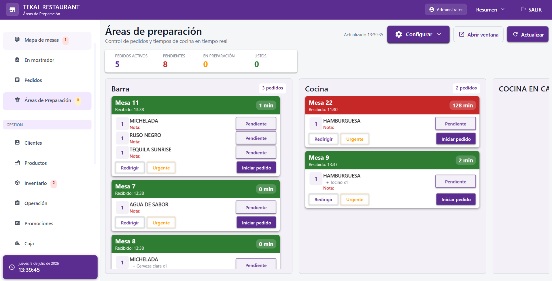 Pantalla real de áreas de preparación con comandas activas en cocina y barra